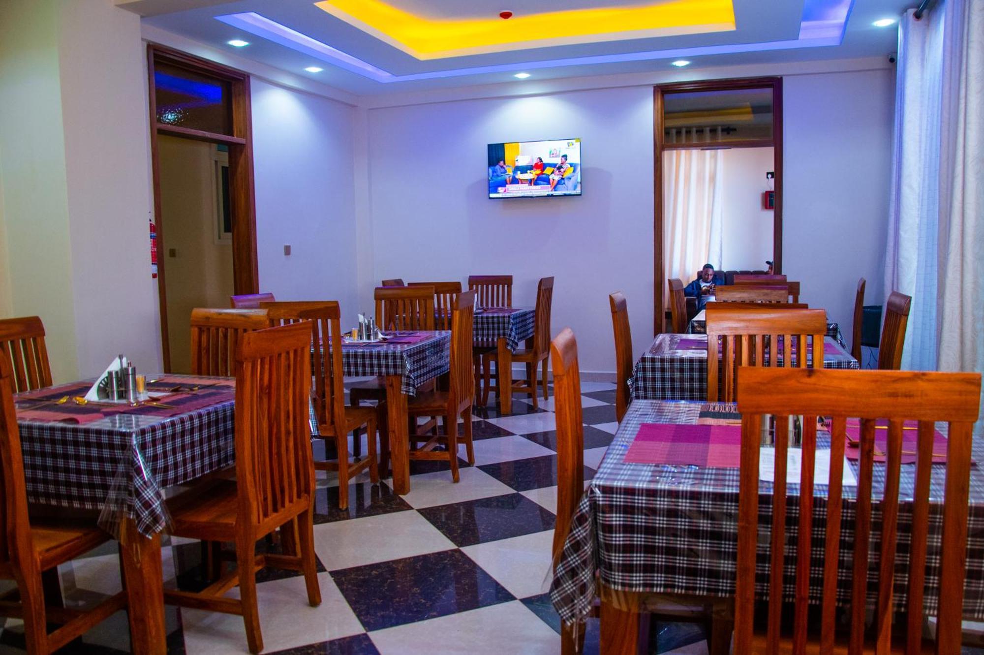 Aves Executive Hotel Arusha Exteriér fotografie