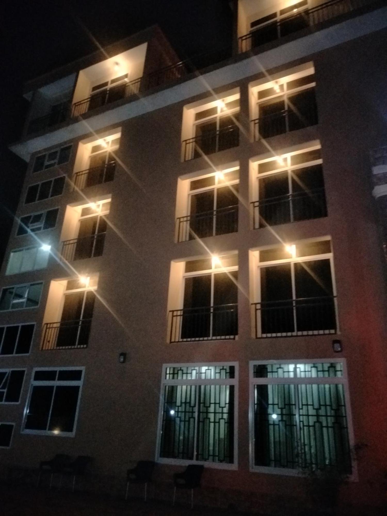Aves Executive Hotel Arusha Exteriér fotografie