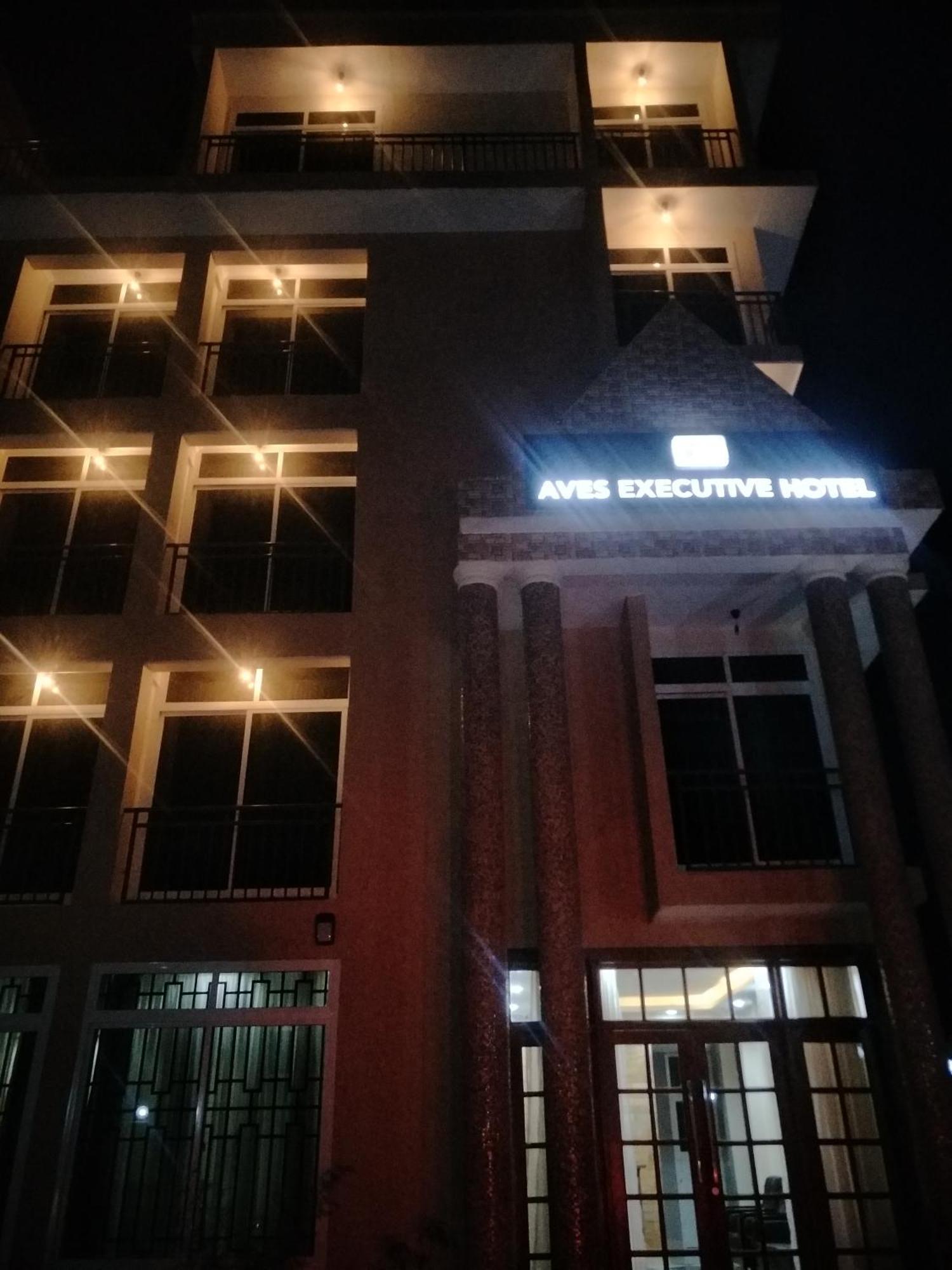 Aves Executive Hotel Arusha Exteriér fotografie